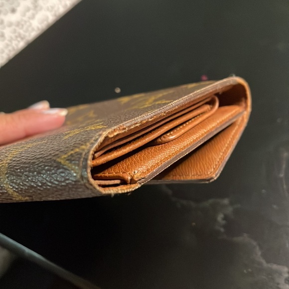 💯Louis Vuitton  LV mono Trifold wallet #2 medium size - Picture 3 of 9